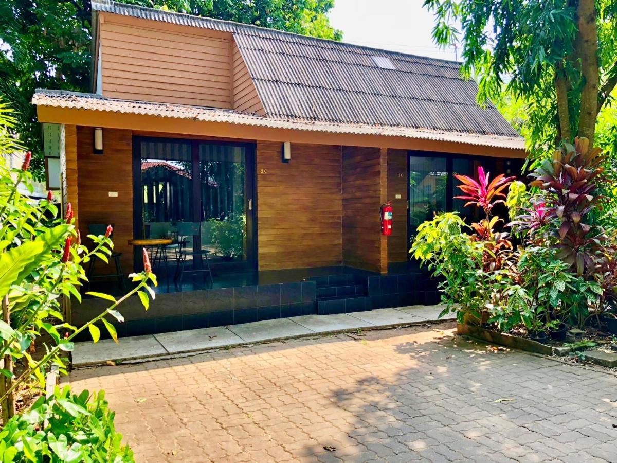 Likita Resort Ban Phe Exterior foto